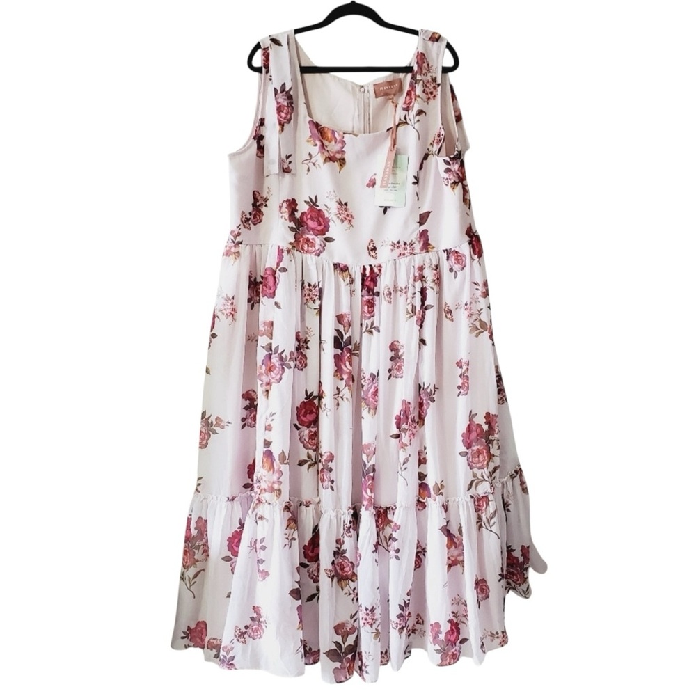 JessaKae Cottage Floral Dress size 3X - Picture 2 of 9